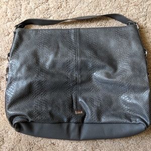 Jewell by Thirty One Fashion Games City Charcoal